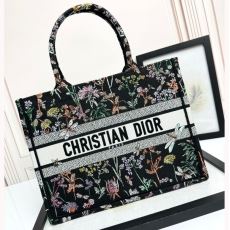 Christian Dior Shopping Bags